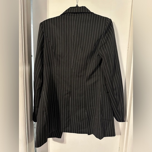 Nasty Gal Pinstripe Blazer - Picture 3 of 3